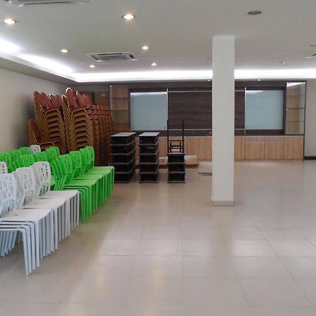 Hotel Grand Court Inn - Sungai Besar Exterior photo